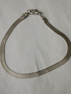 Silver-Tone Herringbone Chain Necklace - Elegant Mens Jewelry